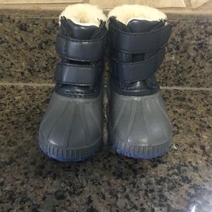 Toddler snow boots size 5